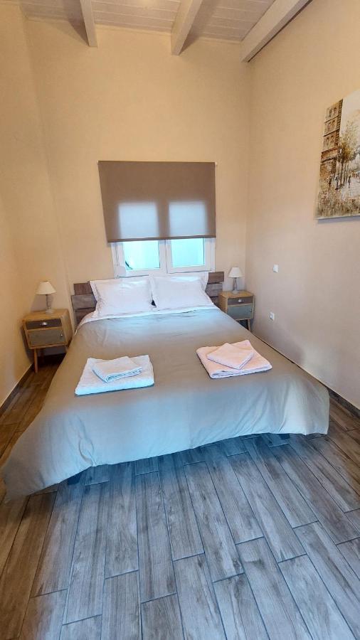 Ria'S Gardenview Apartment Ioannina Exterior foto
